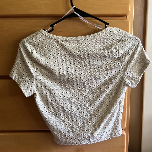 H&M cream top - Picture 2 of 3